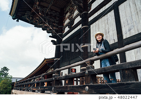 photographer with professional camera in todaiji photographer with professional camera in todaiji 48022447