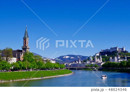 ドイツ フランクフルト マイン川の写真素材
