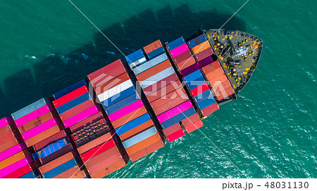Container ship arriving in port, container ship. Container ship arriving in port, container ship. 48031130