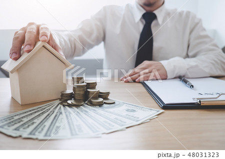 Business Financing Accounting Banking Concept, businessman doing 48031323