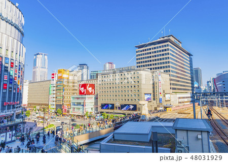 大阪　大阪駅前風景 48031929