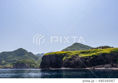 海からの外海府海岸 48036087
