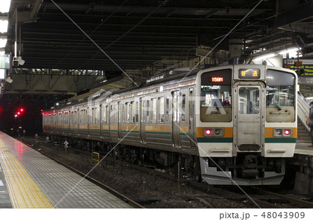 信越線高崎口の211系（逆白ハゲA10編成） 48043909
