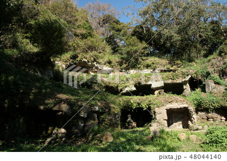 鎌倉　まんだら堂やぐら群 48044140