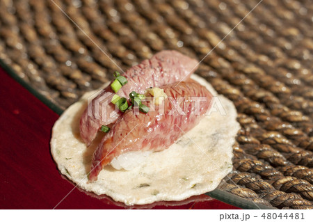 飛騨牛握り 48044481