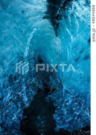 アイスランド・氷の洞窟(ヴァトナヨークトル) アイスランド・氷の洞窟(ヴァトナヨークトル) 48044866