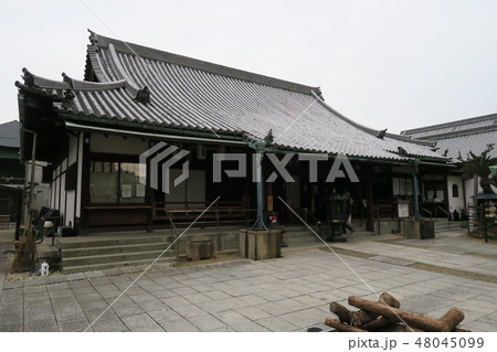 【近畿三十六不動霊場】第三番 真言宗泉涌寺派大本山法楽寺の本堂 大阪府大阪市東住吉区 【近畿三十六不動霊場】第三番 真言宗泉涌寺派大本山法楽寺の本堂 大阪府大阪市東住吉区 48045099