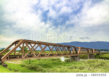 日本最古の鉄橋　最上川橋梁 48045956