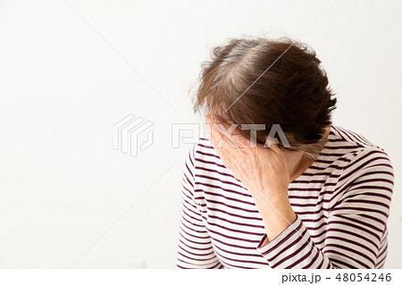 シニア 頭痛 シニア 頭痛 48054246