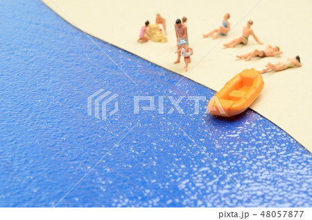 海と人物 48057877