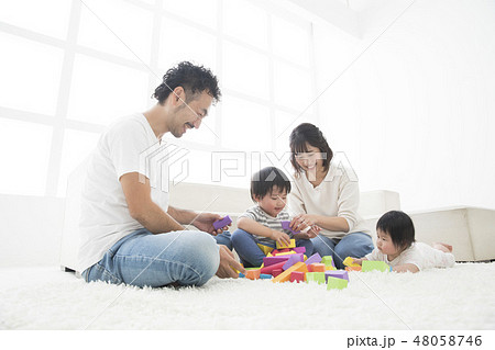 ファミリー ファミリー 48058746