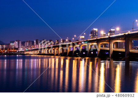 夜景 都市 都会 48060932