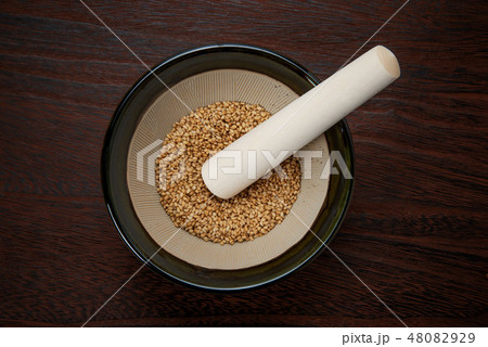 すり鉢すりこ木 48082929