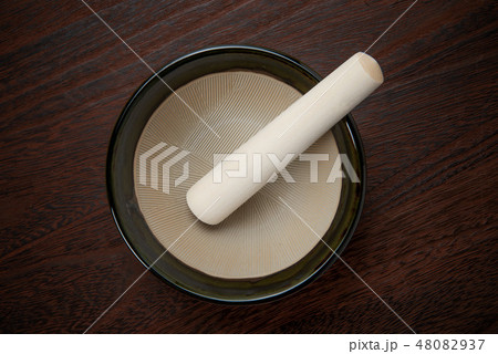 すり鉢すりこ木 48082937