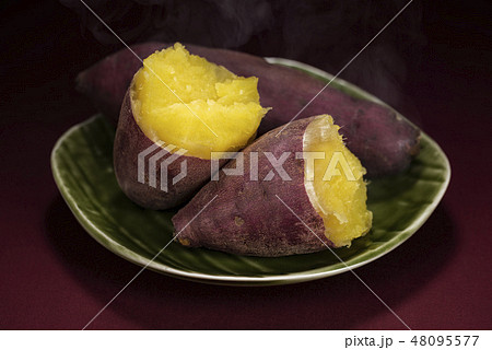 焼き芋 焼き芋 48095577