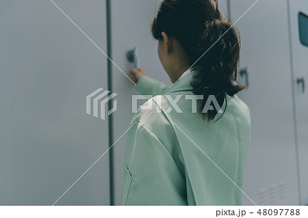 various various 48097788