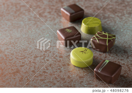抹茶チョコレート 48098276
