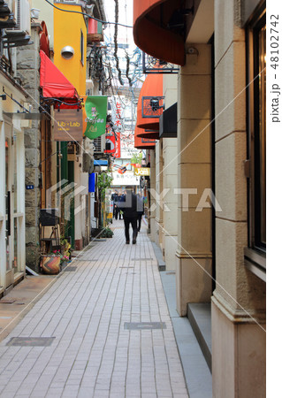 長崎ランタンフェスティバル_長崎県長崎市_浜んまち商店街に隣する小路 長崎ランタンフェスティバル_長崎県長崎市_浜んまち商店街に隣する小路 48102742