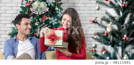 Young good looking Causacian couple 48111991