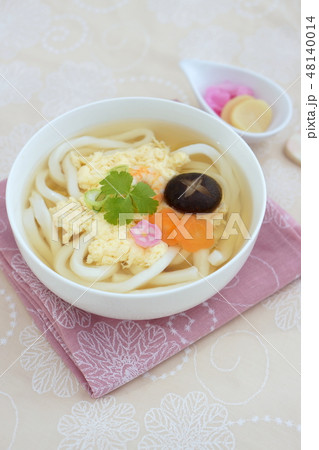 ふわふわ卵うどん 48140014