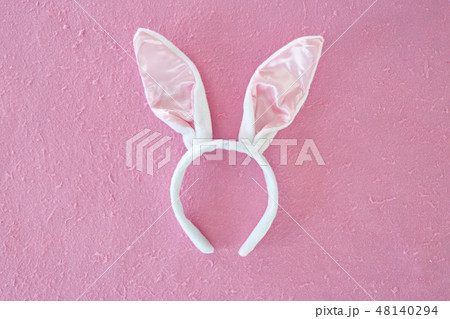 Minimal Happy easter day pink background Minimal Happy easter day pink background 48140294