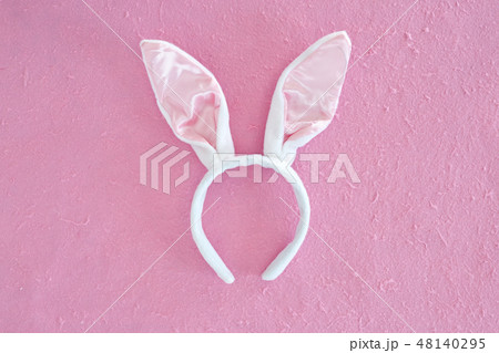 Minimal Happy easter day pink background Minimal Happy easter day pink background 48140295