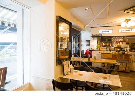 レストラン　カフェ　店舗　飲食店 48141026