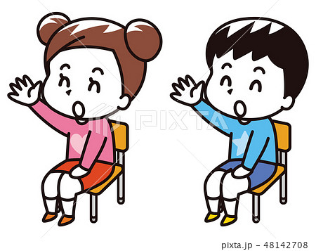 椅子に座って挙手をする小学生の男女のイラスト素材
