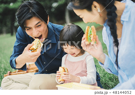 ピクニック ファミリー ピクニック ファミリー 48144052