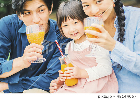 ピクニック ファミリー ピクニック ファミリー 48144067