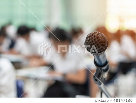 Microphone with audiences or student in seminar Microphone with audiences or student in seminar 48147130