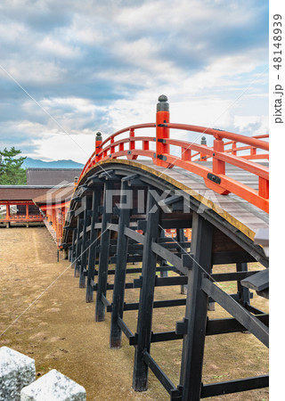 厳島神社 反橋 48148939