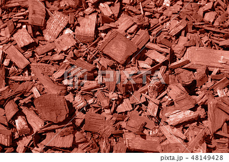 Red wood chips mulch 48149428