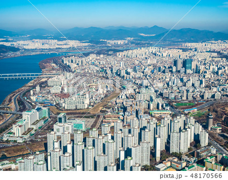 Beautiful architecture building in Seoul City 48170566
