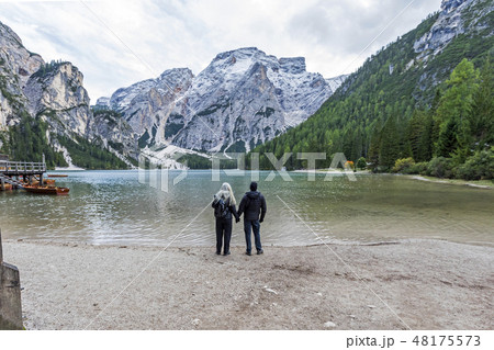 Couple at Pragser Wildsee in South Tyrol, Italy 48175573