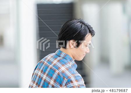 young man 48179687