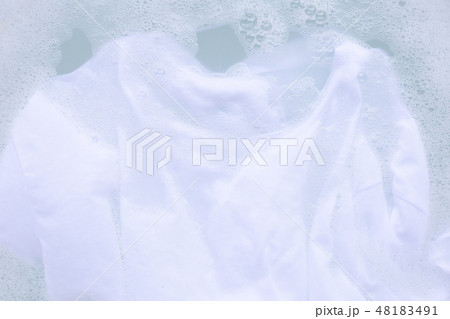 Soak cloth before washing, white t-shirt Soak cloth before washing, white t-shirt 48183491
