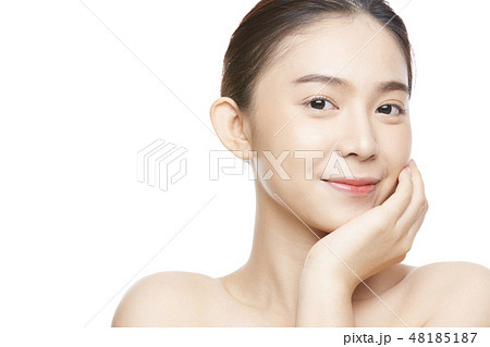 女性　ビューティー 48185187