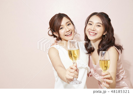 女性 パーティー 女性 パーティー 48185321