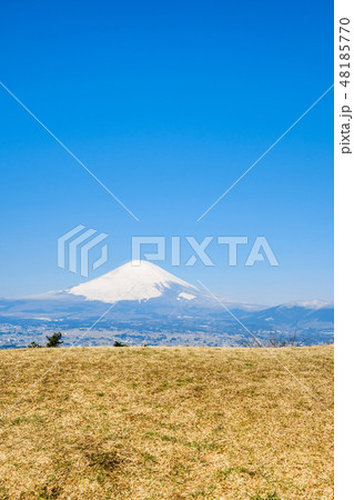 足柄峠から望む富士山 48185770