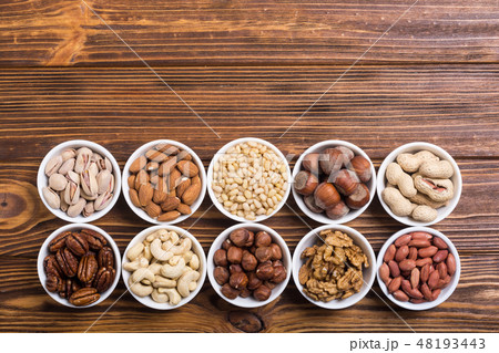 Mix of nuts Mix of nuts 48193443