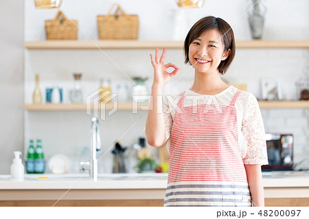 主婦 家事 OK 女性 48200097