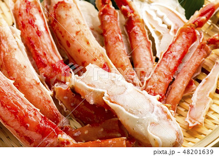 北海道の新鮮で美味しい蟹料理 48201639