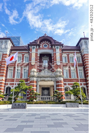 青空と東京ステーション 48202012