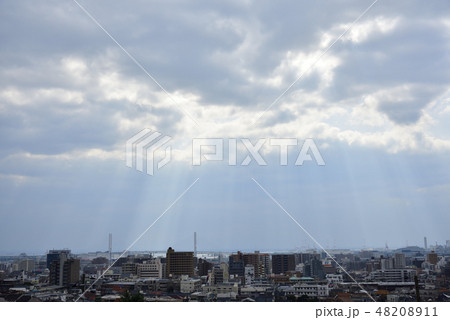 神戸市 岡本から見た天使のはしご 神戸市 岡本から見た天使のはしご 48208911