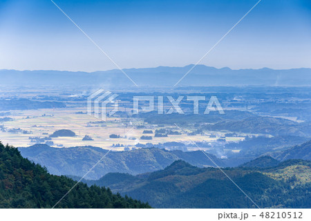 煙たなびく栗原耕土遠望 煙たなびく栗原耕土遠望 48210512