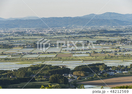 加護坊山山頂から見る田植え時期の大崎耕土と登米耕土 48212569
