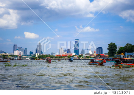 Chao Phraya River, Bangkok, Thailand Chao Phraya River, Bangkok, Thailand 48213075