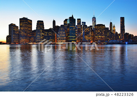 マンハッタンの夜景 マンハッタンの夜景 48223326