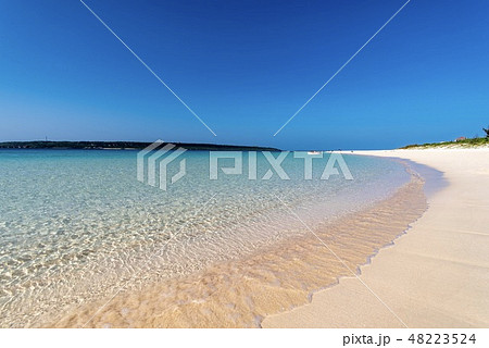 《沖縄県》宮古島の与那覇前浜ビーチ 《沖縄県》宮古島の与那覇前浜ビーチ 48223524